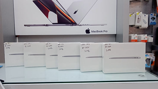 Apple MacBook Air 13" M1 8GB 256GB SSD Silver